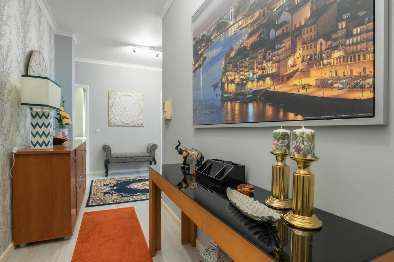 Metropolitan Gaia-Porto Appartement Vila Nova de Gaia Buitenkant foto