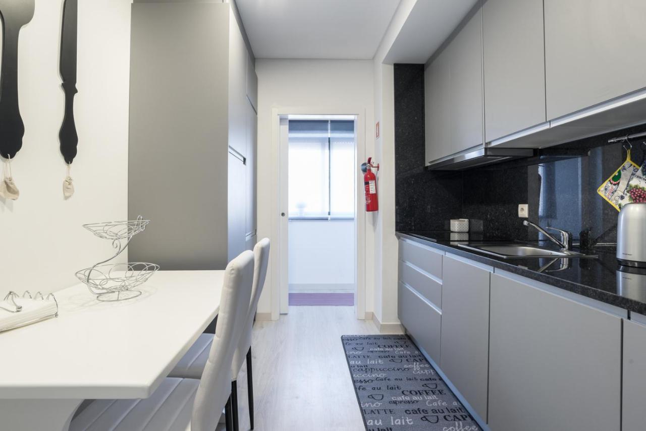 Metropolitan Gaia-Porto Appartement Vila Nova de Gaia Buitenkant foto