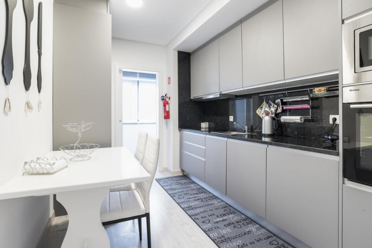Metropolitan Gaia-Porto Appartement Vila Nova de Gaia Buitenkant foto